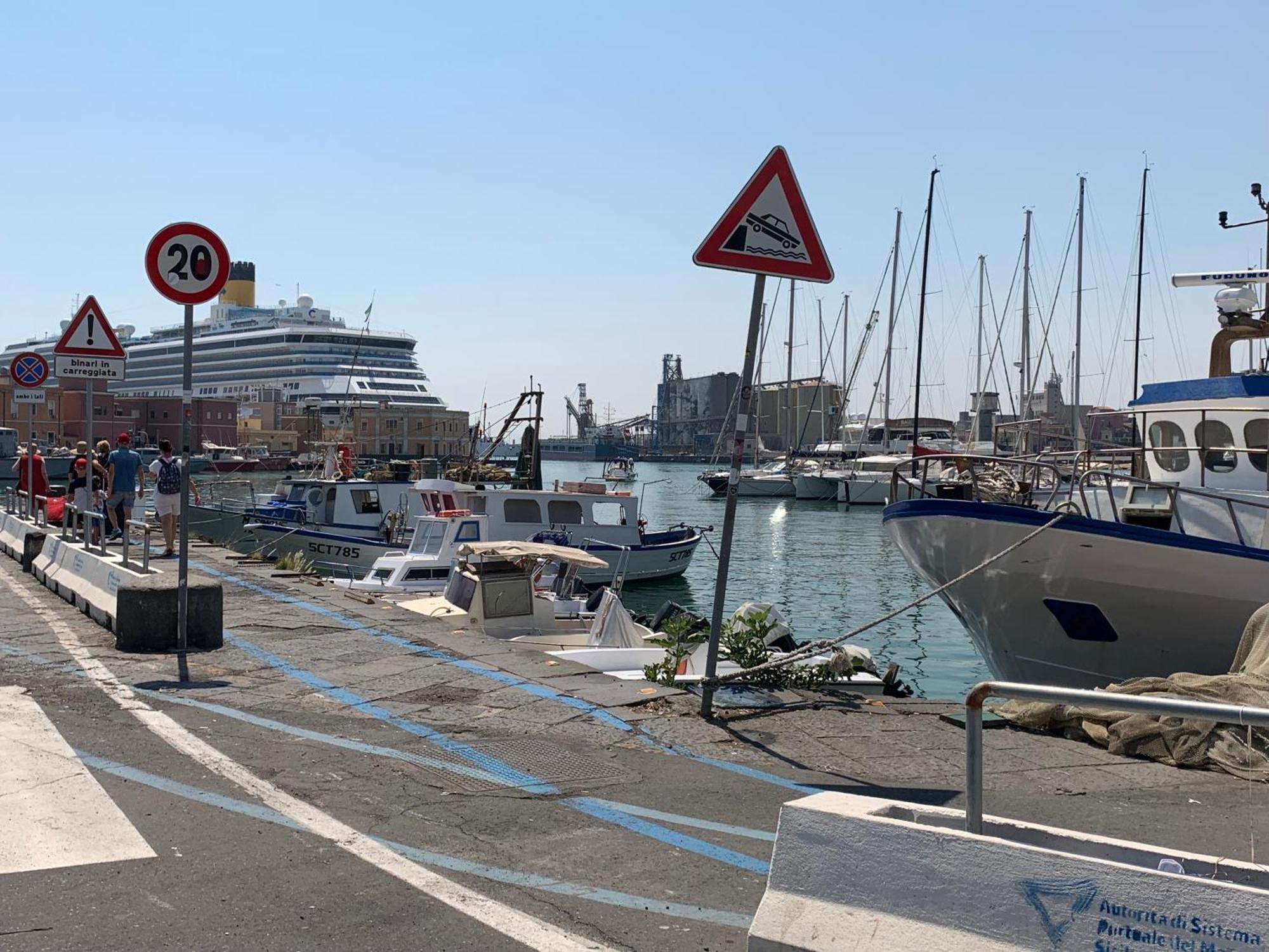 Serenityhomect Catania Eksteriør billede